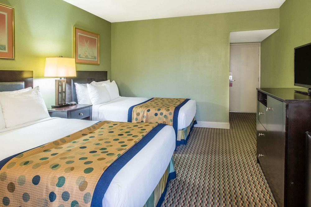 Radisson Hotel West Sacramento Eksteriør billede