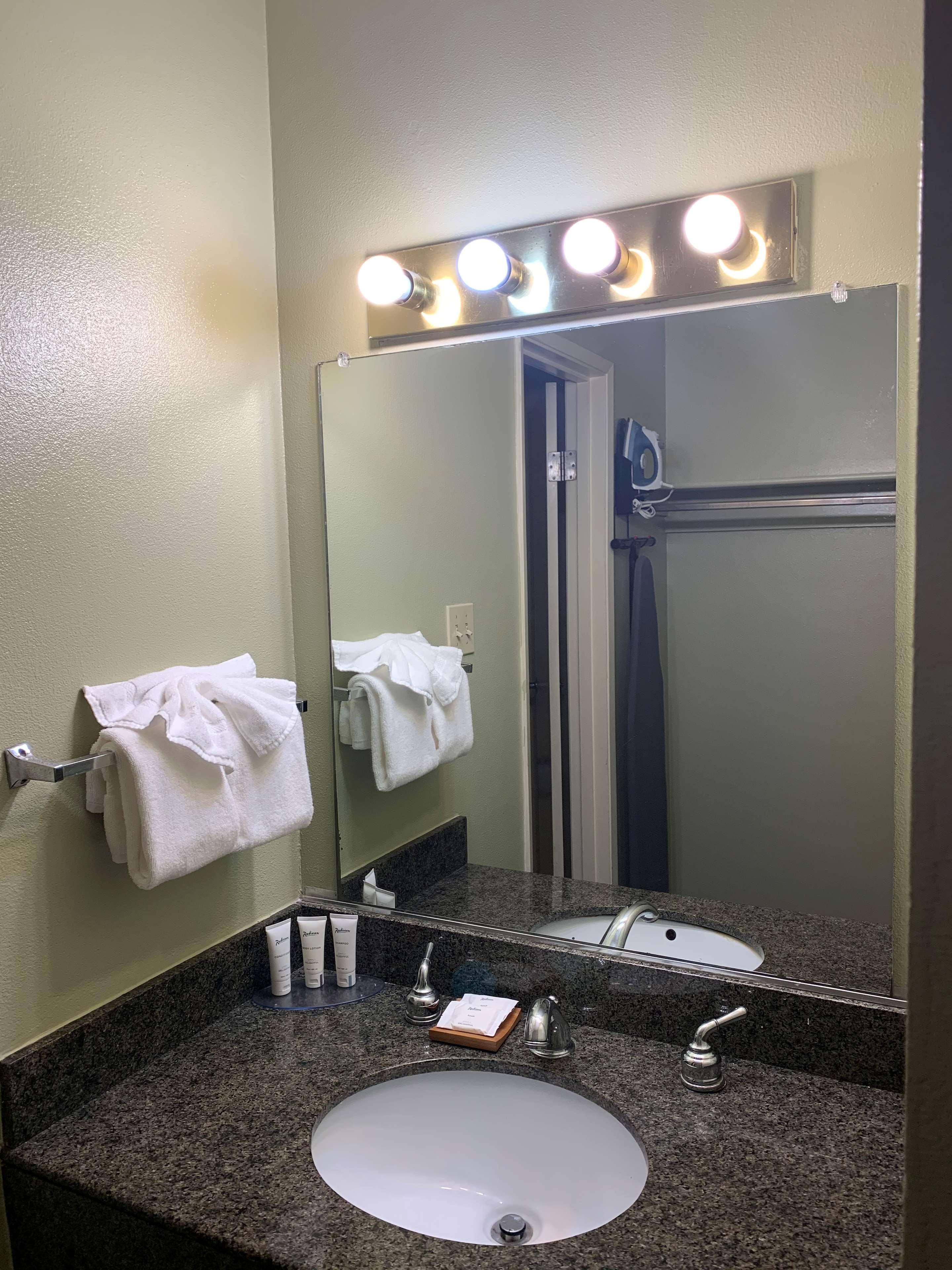 Radisson Hotel West Sacramento Eksteriør billede